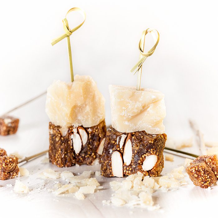 8500106 עוגת תאנים ושקדים פרמיום אווירה תמונת אווירה טאפאס ספרדי