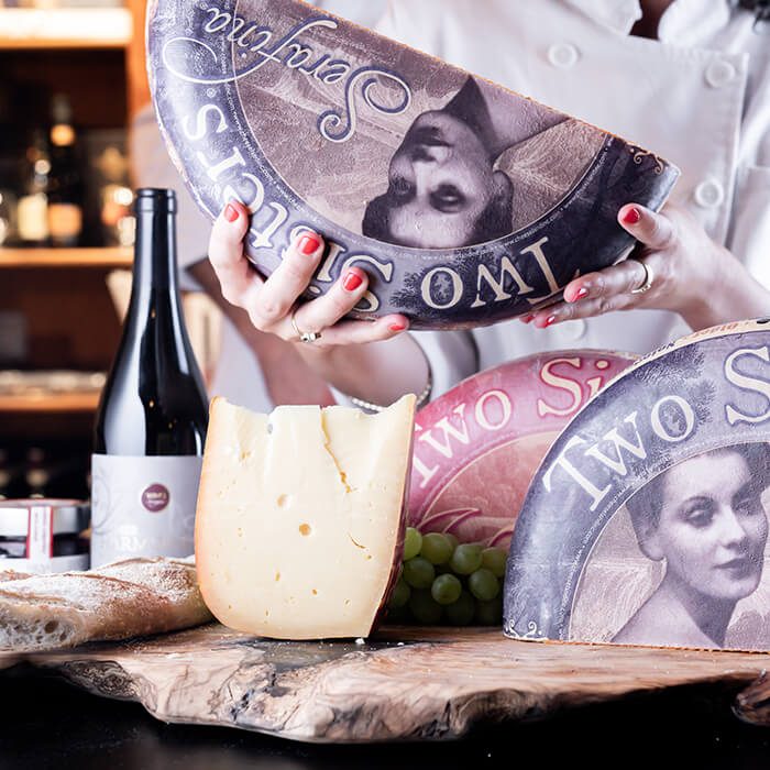 תמונת אווירה חאודת שתי אחיות סרפינה