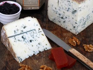 בלו דה באסק טראדישן