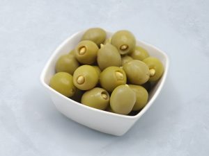 זיתי כלקידיקי ירוקים ממולאים שקדים