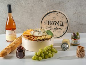 פיקניק ארוחת גבינות זוגית