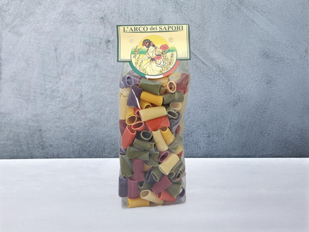 פסטה פקארי צבעונית