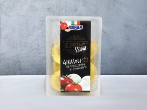 רביולי מוצרלה ועגבניות