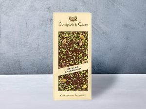 שוקולד חלב בתוספת פיסטוק מקורמל