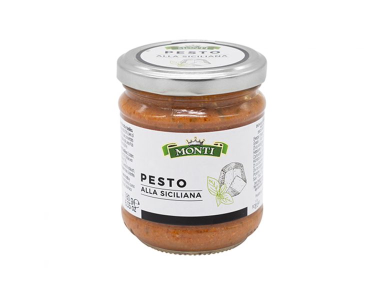 פסטו אגוזי מלך